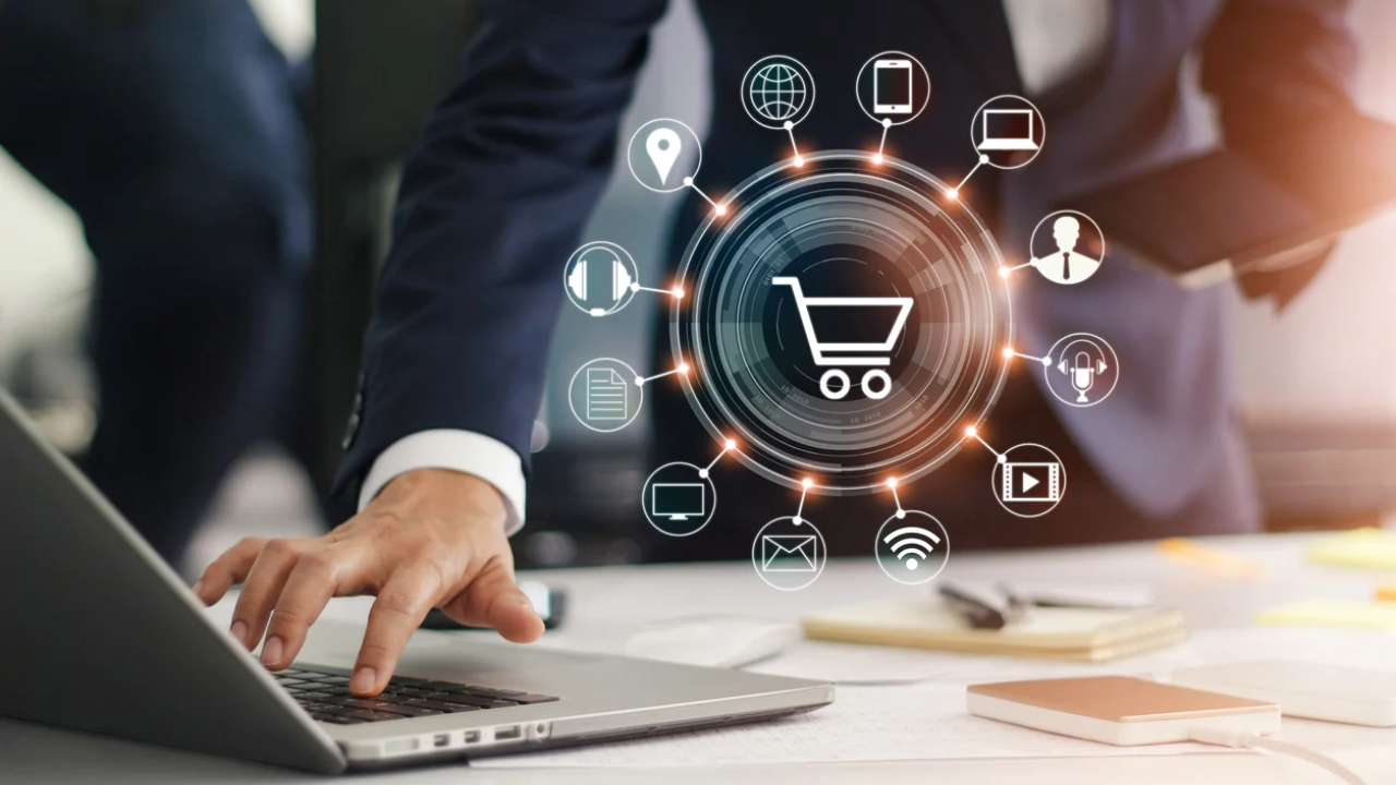 Discover the Top E-commerce Trends for 2023: Time to Evolve, Adapt, and Thrive.